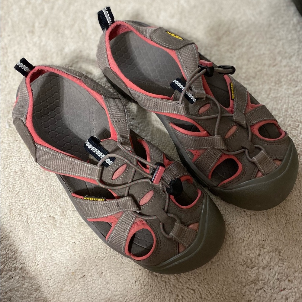 Keen Pink and Gray Footwear